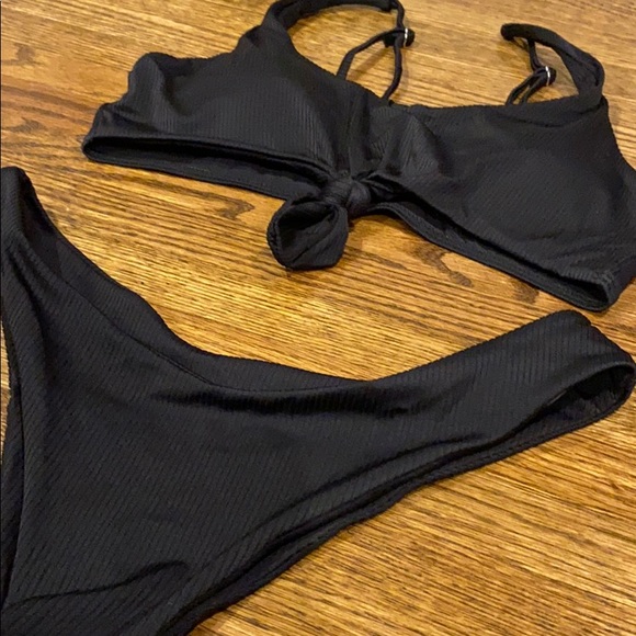 Black Ribbed Bikini Set - Picture 7 of 7